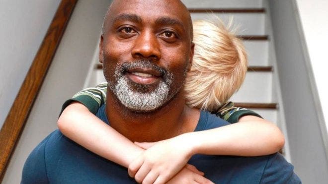 _114593368_fosterdad
