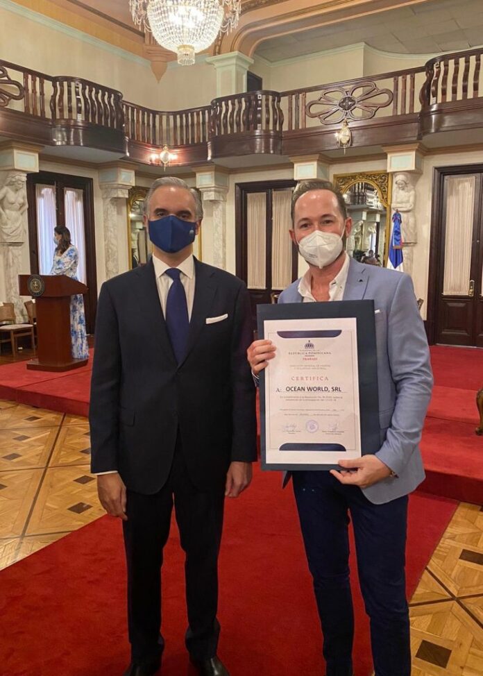 
            Ocean World recibe certificación de prevención del Covid-19    