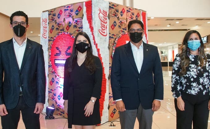 Francisco Rodríguez, Olga Guerrero, Juan Roberto Amell y Heidi Santana.