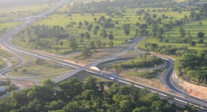 Circunvalación Verón-Punta Cana dinamizará transporte turístico