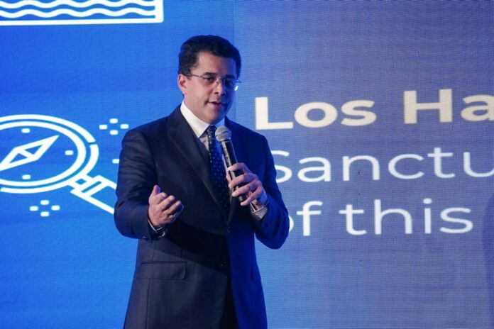 Collado, a la caza del turismo estadounidense: promueve al país ante 200 agencias de viajes