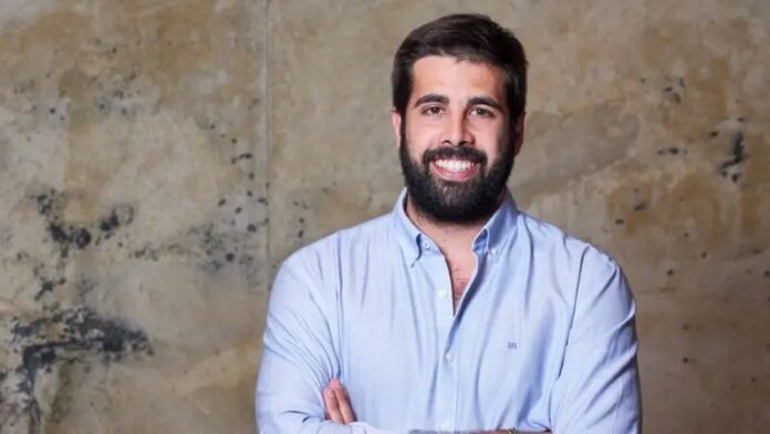 «No hay mucha diferencia entre la adicción a las drogas y al teléfono móvil»