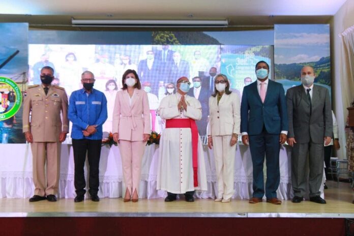 Universidad Católica Santo Domingo apertura III Congreso Nacional e Internacional de Ecología y Conciencia Ciudadana