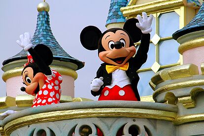 Disney cerró su año fiscal con 2.024 millones de dólares en ganancias Disney cerró su año fiscal con 2.024 millones de dólares en ganancias