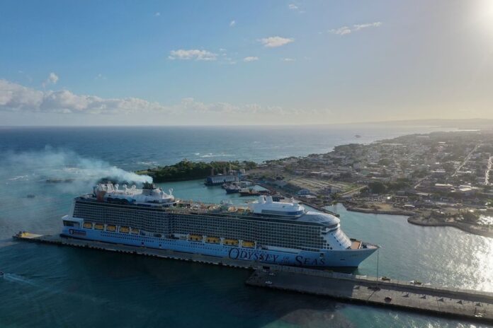 Abinader a cruceristas en Puerto Plata: «Disfruten de la Novia del Atlántico»