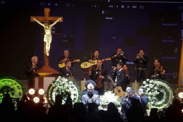Vicente Fernández, despedido en su tierra con el cariño del público Vicente Fernández, despedido en su tierra con el cariño del público