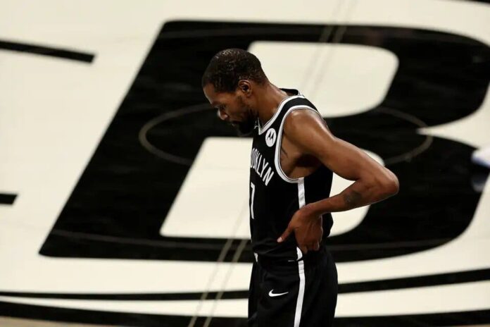 Kevin Durant estará dos semanas de baja por una lesión en la rodilla derecha