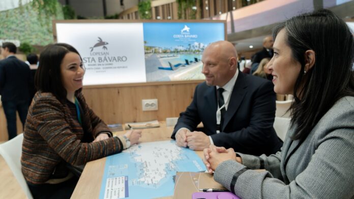 Lopesan Costa Bávaro fortalece su línea de negocio con Europa y el Caribe en Fitur