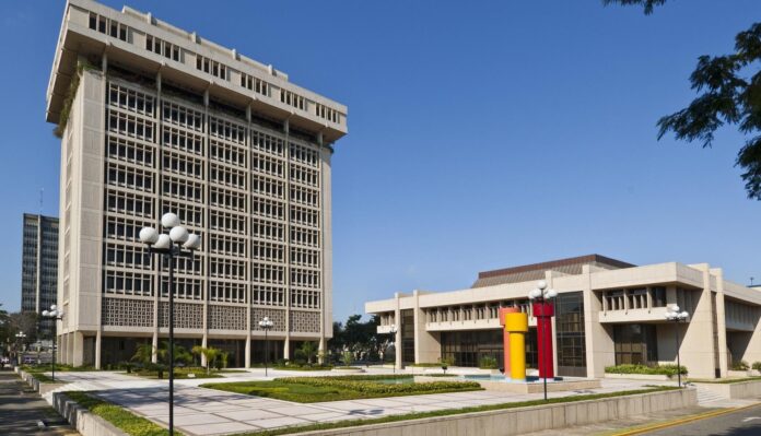 Economía dominicana creció 4.9 % en el año 2022 informa el Banco Central