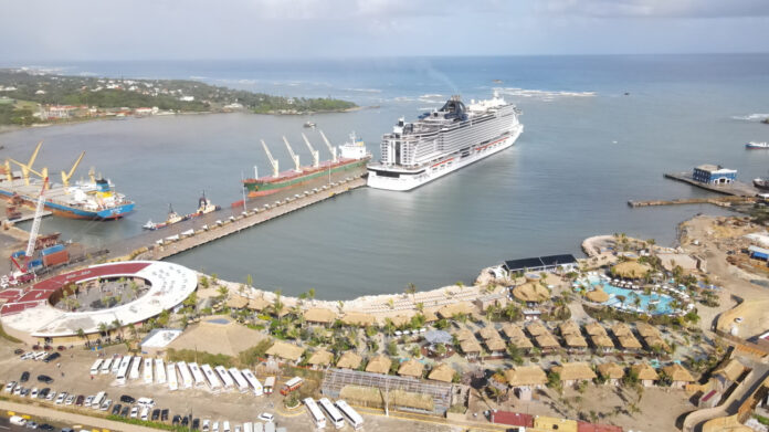 Puertos Amber Cove y Taino Bay recibirán 67 cruceros durante este mes de marzo