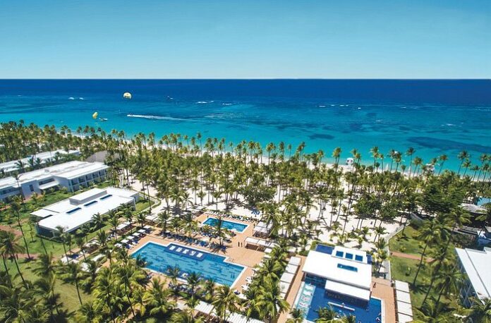 Riu remoza por completo su hotel Palace Macao