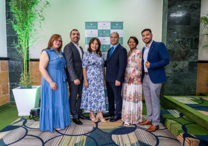 Iberostar premia a los TTOO y agencias de viajes con mayor volumen de ventas en RD