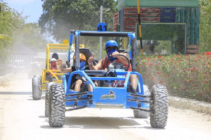 Bávaro Adventure Park presenta sus atracciones para toda la familia