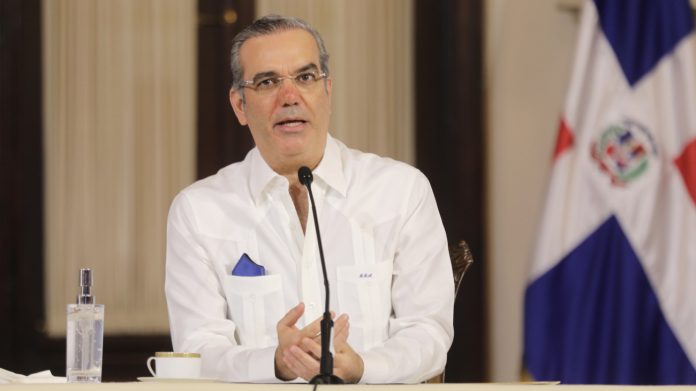 Abinader supervisará obras de primer hotel en Pedernales
