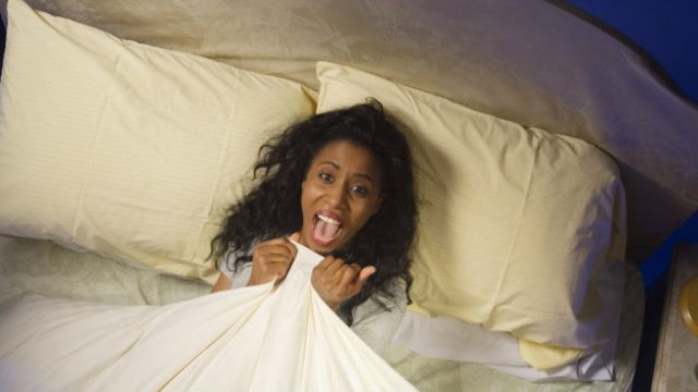 Dedicar tu "tiempo de preocupación" en la cama no es la mejor idea.