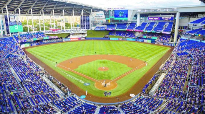 Supervisan los preparativos para la Serie del Caribe Miami 2024