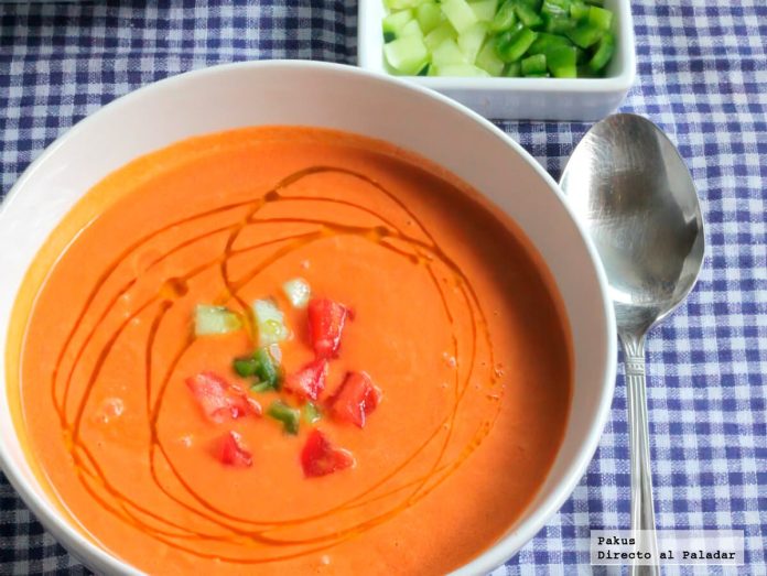 Receta de gazpacho andaluz tradicional