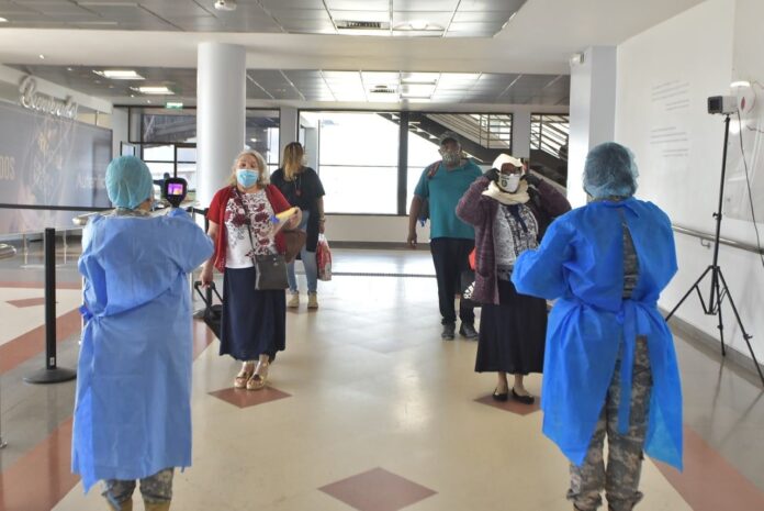 Ningún pasajero ha dado positivo a pruebas de Covid-19 en aeropuertos