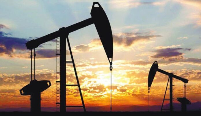 El petróleo de Texas abre con una bajada del 1,09 %, hasta 79,82 dólares