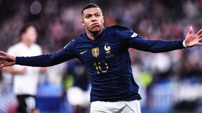 El Barcelona niega cualquier contacto con el PSG para fichar a Mbappé