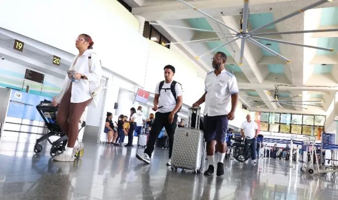 Aerodom y Turismo trabajan iniciativas para aumentar vuelos a Puerto Plata