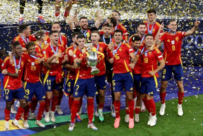 España hace historia y conquista Eurocopa