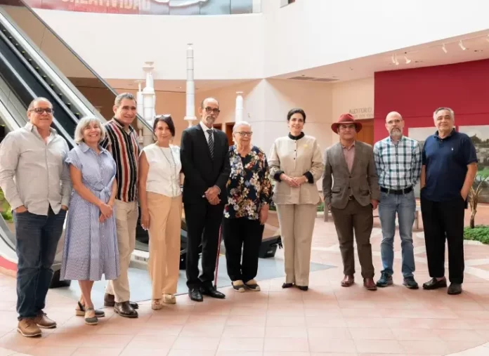 El Centro León  inaugura una exposición