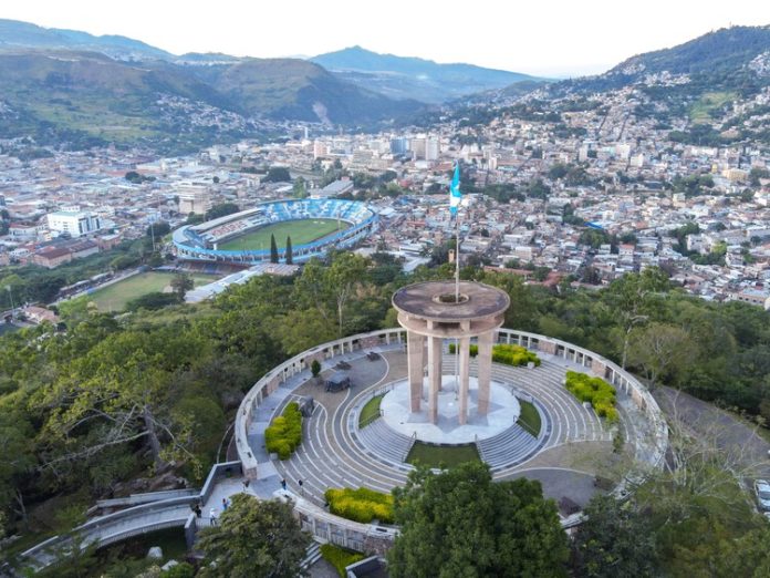 RD y Honduras promueven vuelo entre Santo Domingo y Tegucigalpa