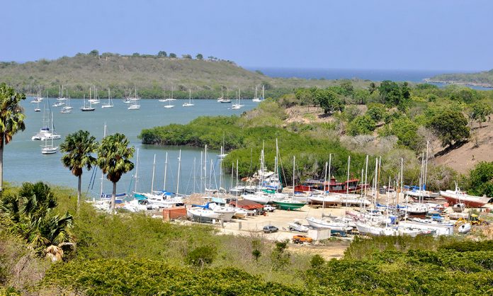 Medio Ambiente da plazo para desalojar Bahía de Luperón, en Puerto Plata